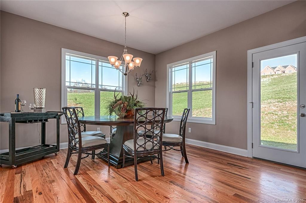 38 Tamerlane Way - Photo 6