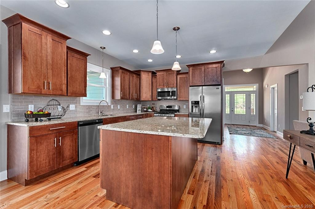 38 Tamerlane Way - Photo 8