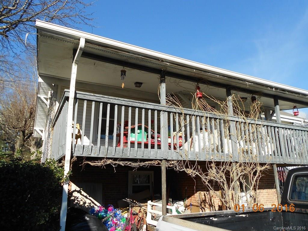 143 Pisgah Drive - Photo 3