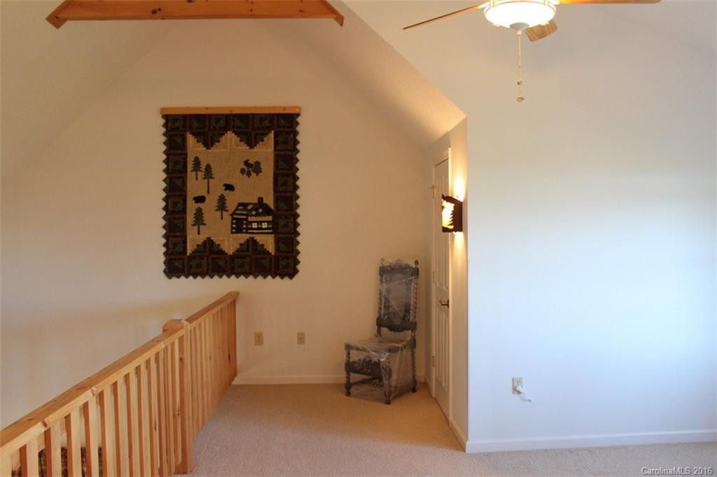 436 Hidden Lake Parkway - Photo 13