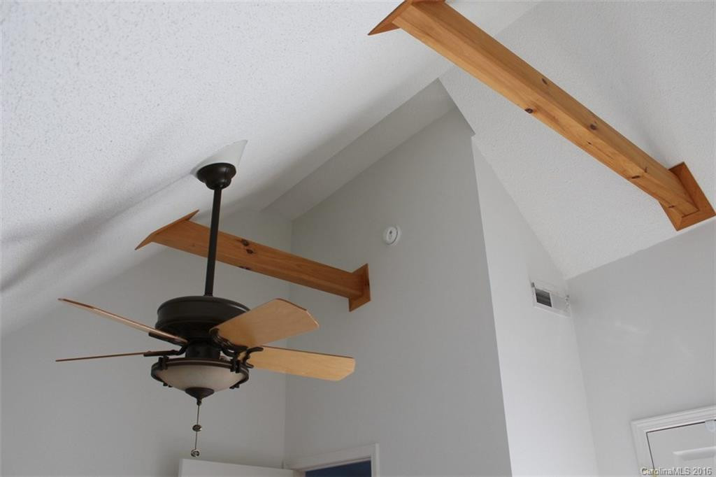 436 Hidden Lake Parkway - Photo 17