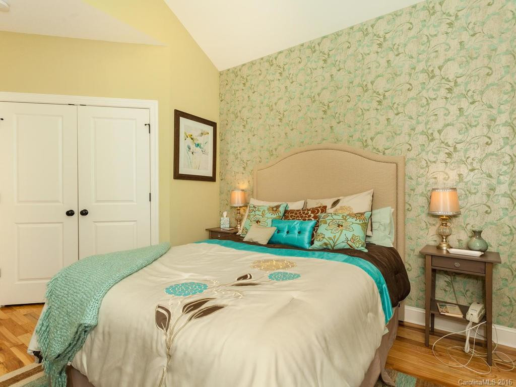 153 Fox Creek Drive - Photo 16