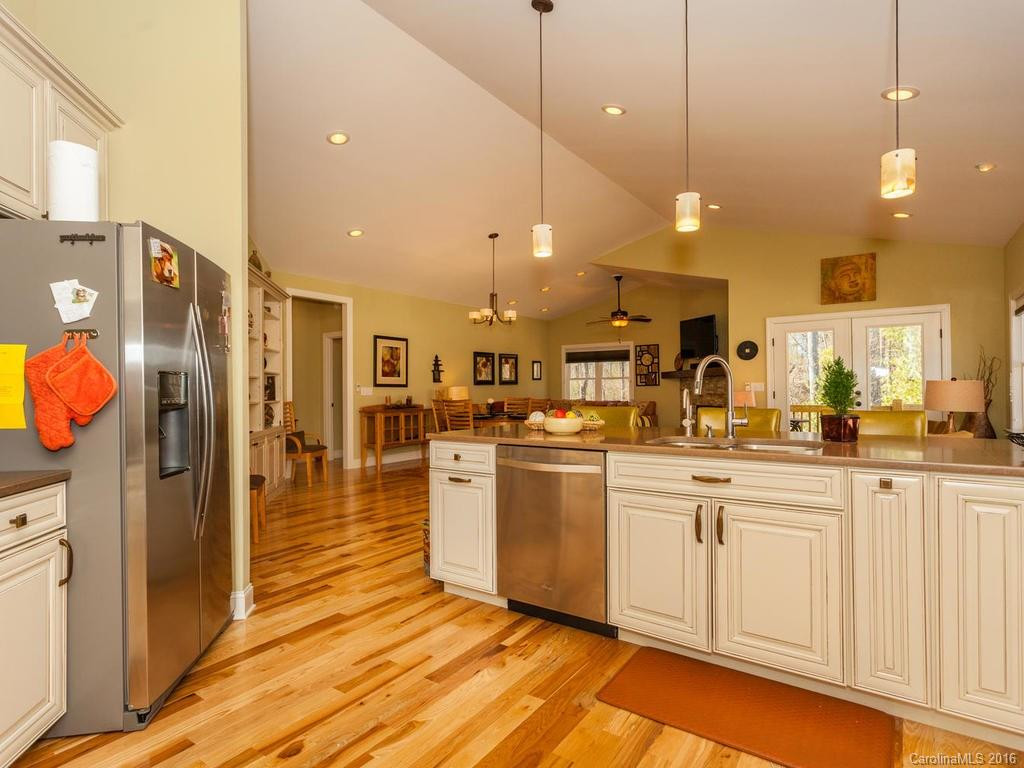 153 Fox Creek Drive - Photo 7