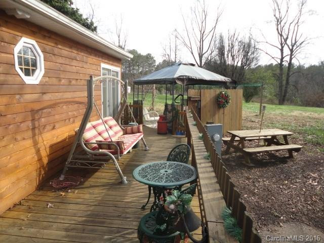 138 Robertson Creek Church Road - Photo 3