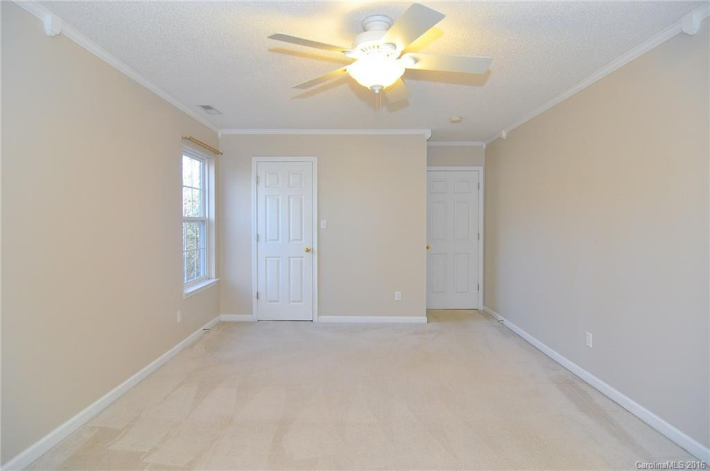 215 Laurel Ridge Road - Photo 14