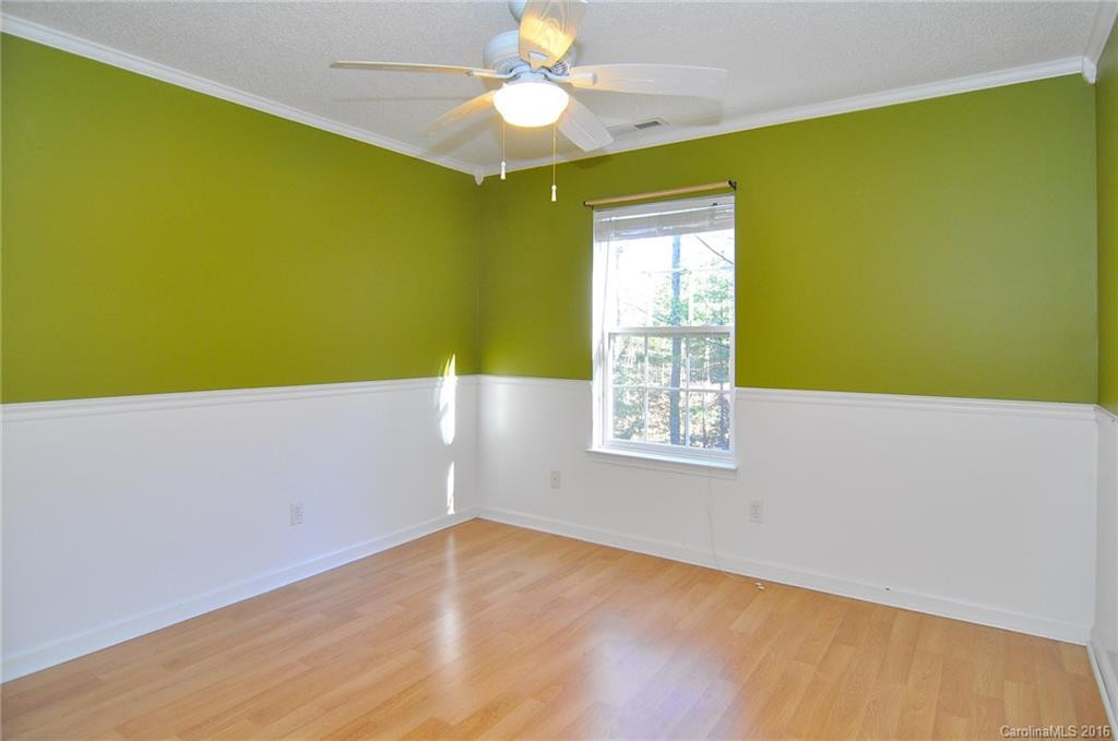215 Laurel Ridge Road - Photo 17