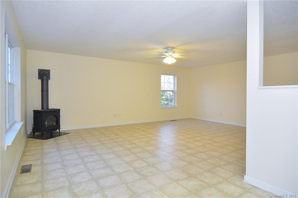 215 Laurel Ridge Road - Photo 19