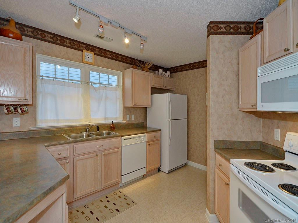 119 Ewarts Pond Road #10 - Photo 7
