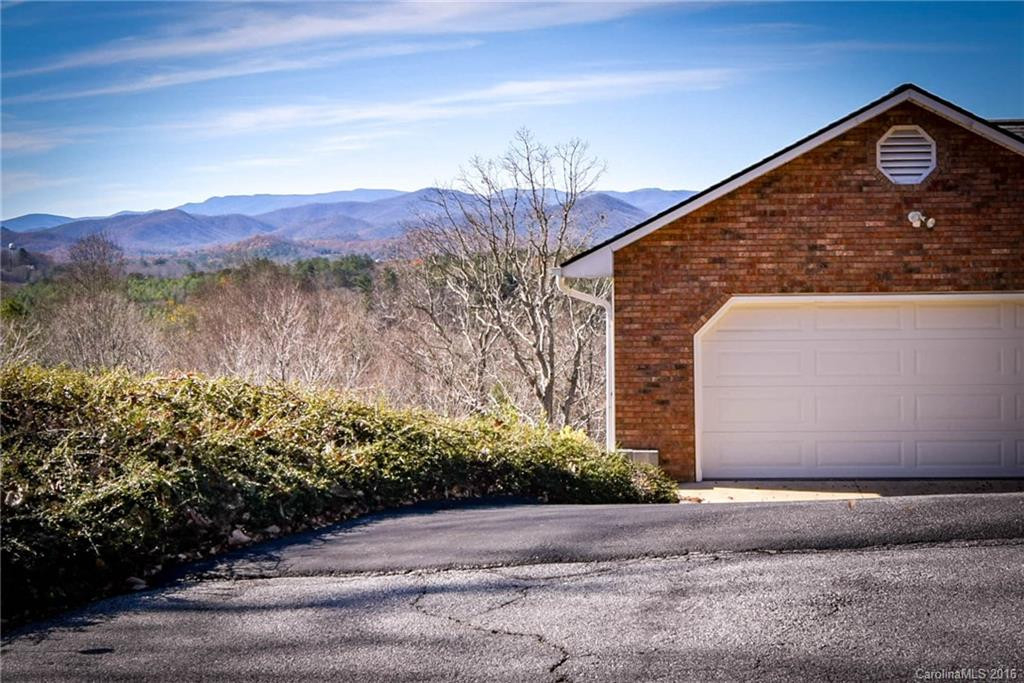 204 Vista Drive - Photo 3