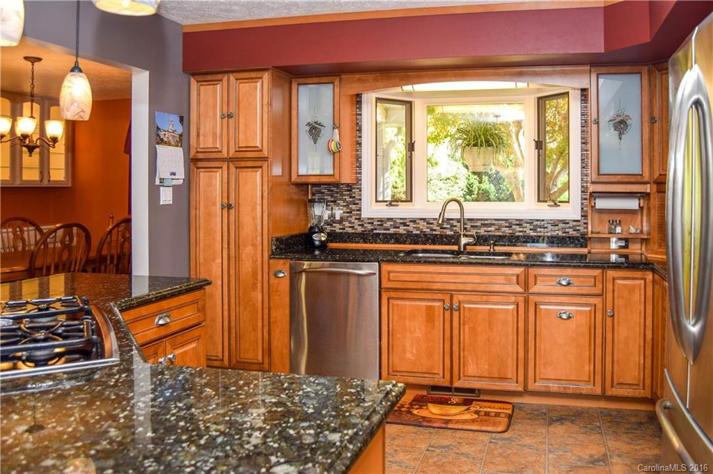 204 Vista Drive - Photo 7