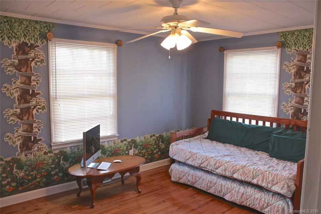 264 Poplar Street - Photo 8