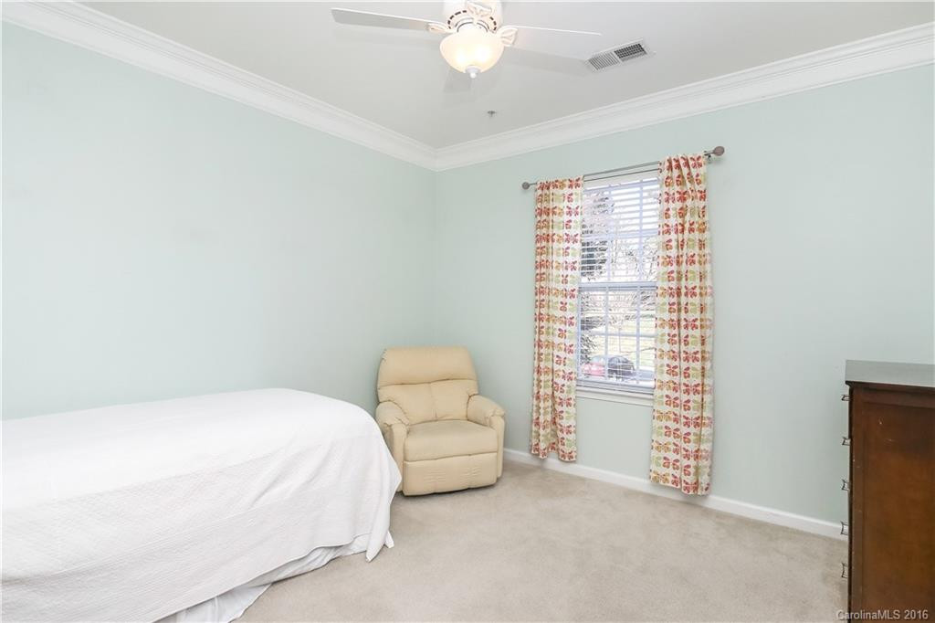 624 Appeldoorn Circle #624 - Photo 9