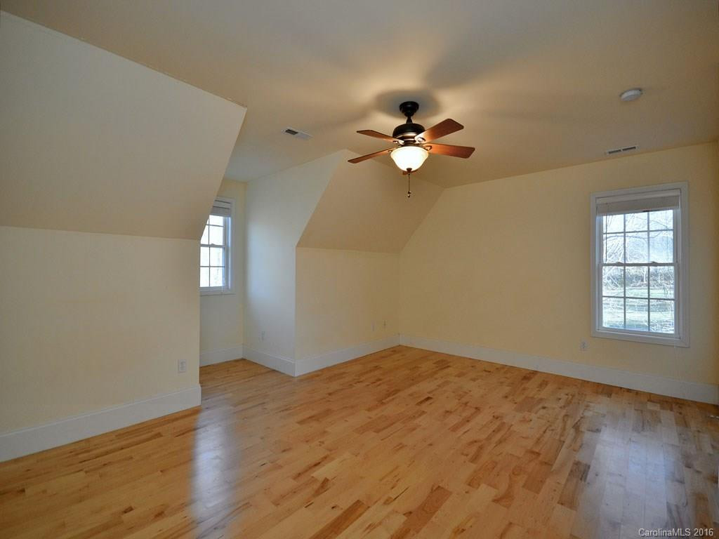 34 Stately Oak Way - Photo 11