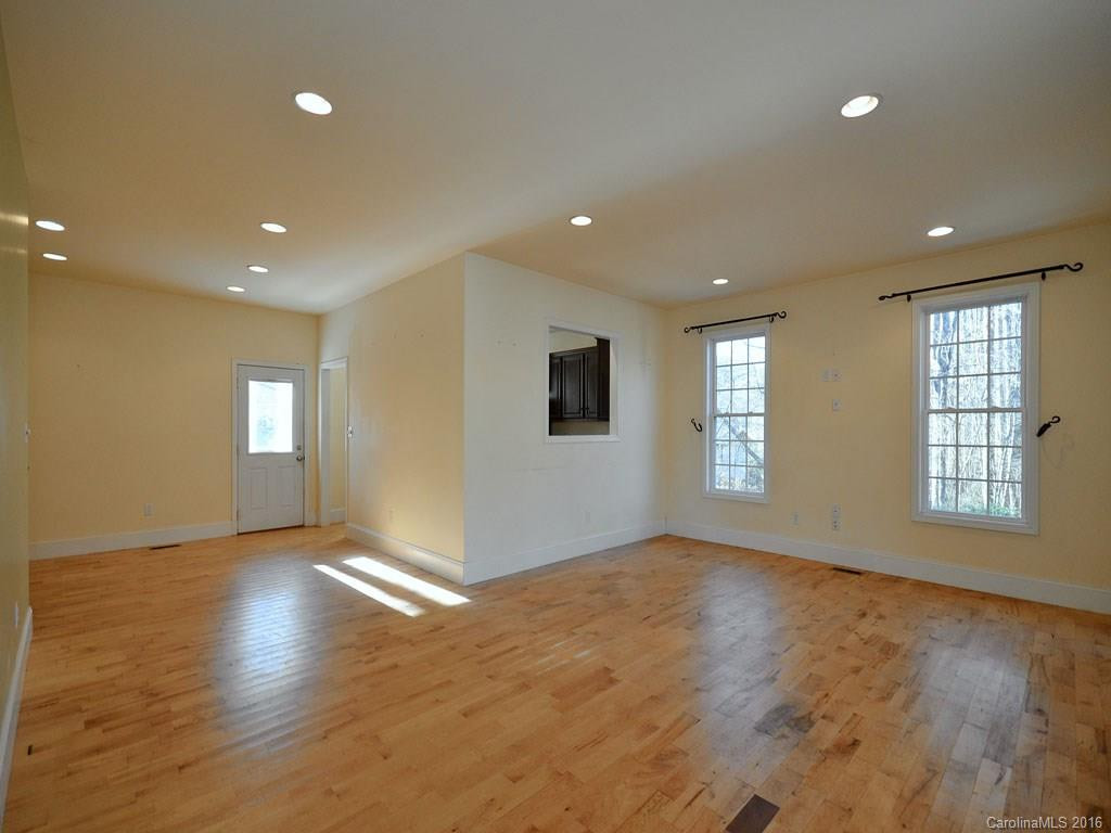 34 Stately Oak Way - Photo 4