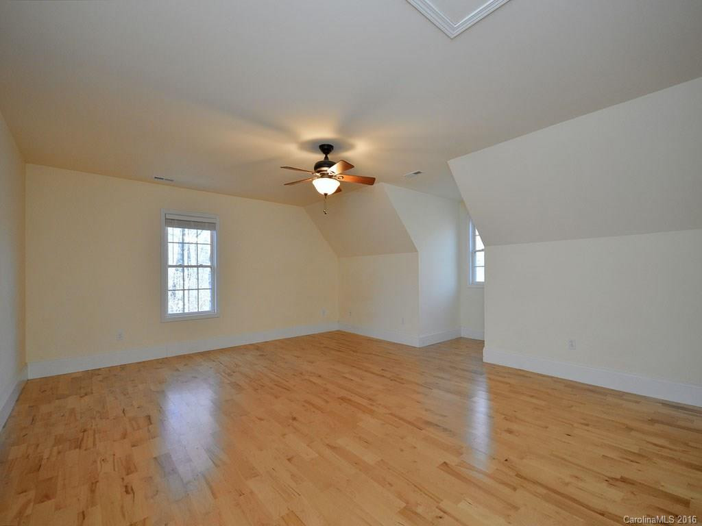 34 Stately Oak Way - Photo 8