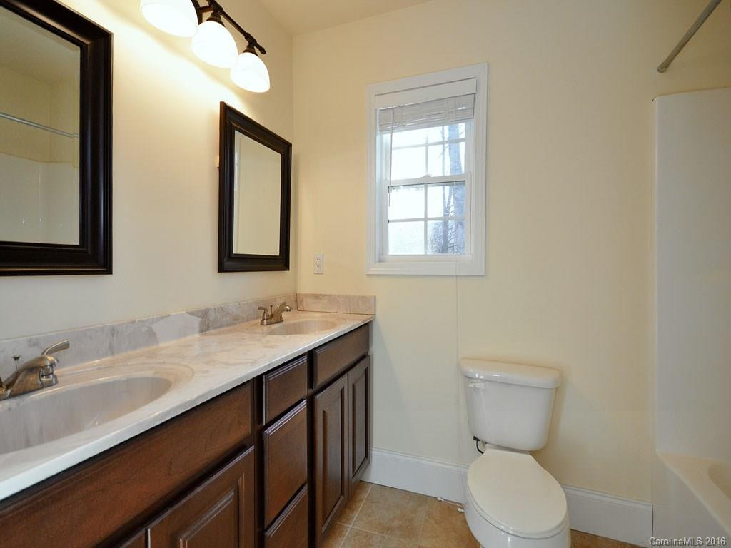 34 Stately Oak Way - Photo 10