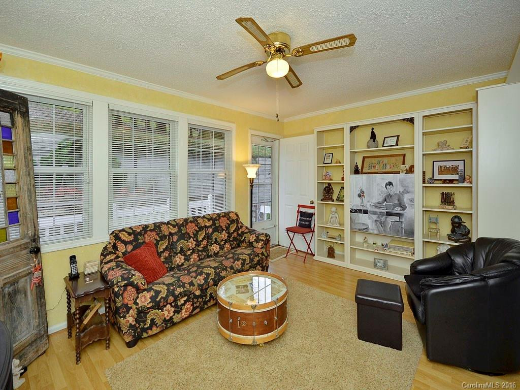 519 Belvidere Court #69 - Photo 7