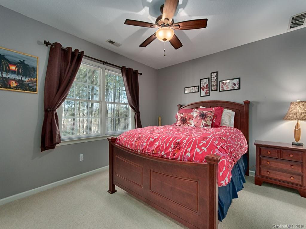 404 Silver Maple Court - Photo 14