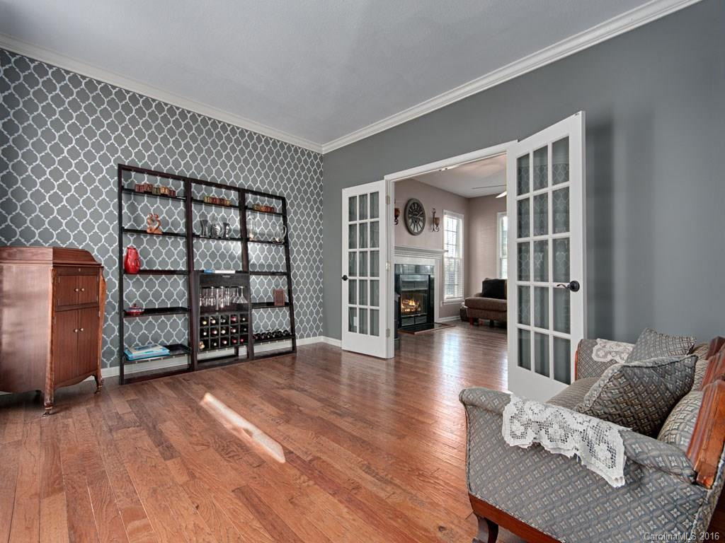 404 Silver Maple Court - Photo 17