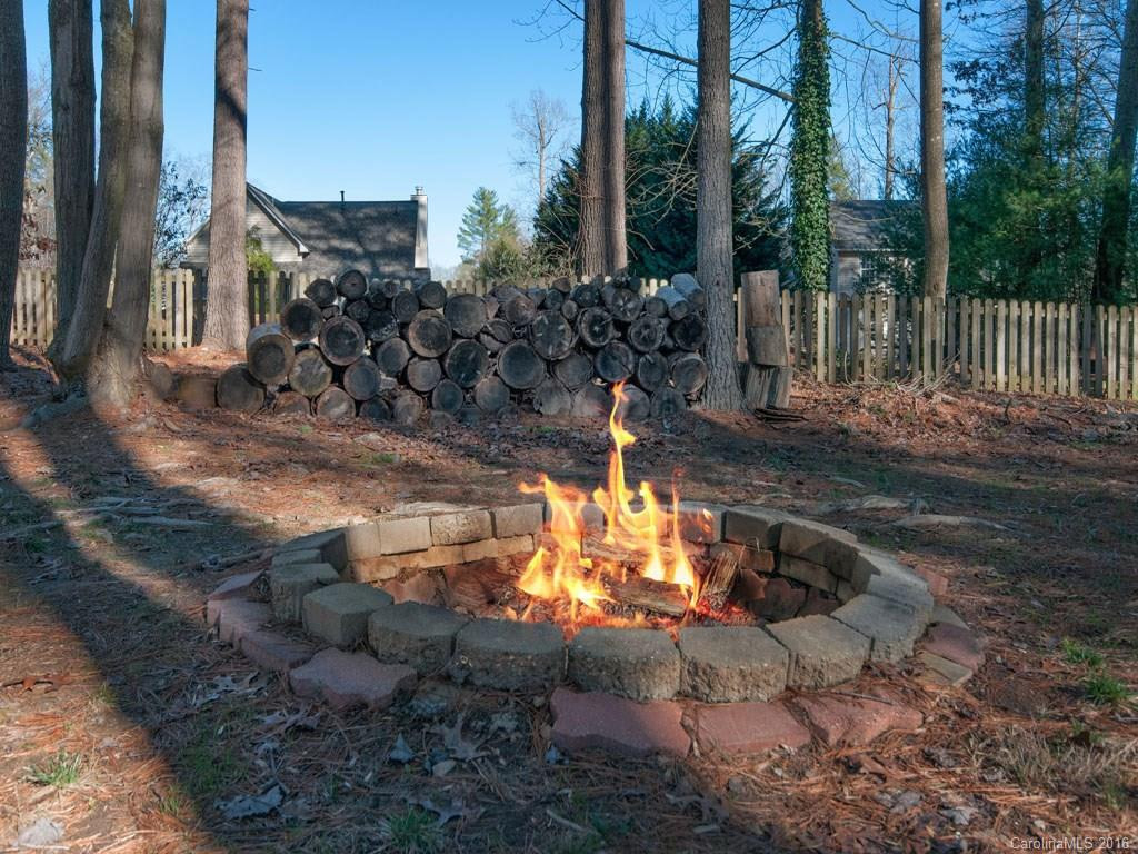 404 Silver Maple Court - Photo 22
