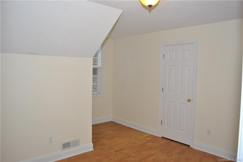 34 Huntington Chase Drive #19 - Photo 15