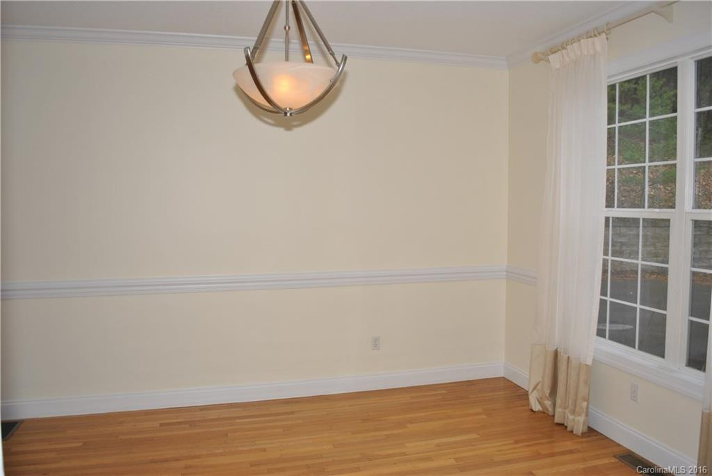 34 Huntington Chase Drive #19 - Photo 5