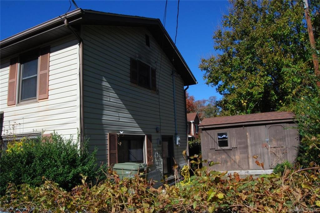 609 Edgewood Avenue - Photo 2