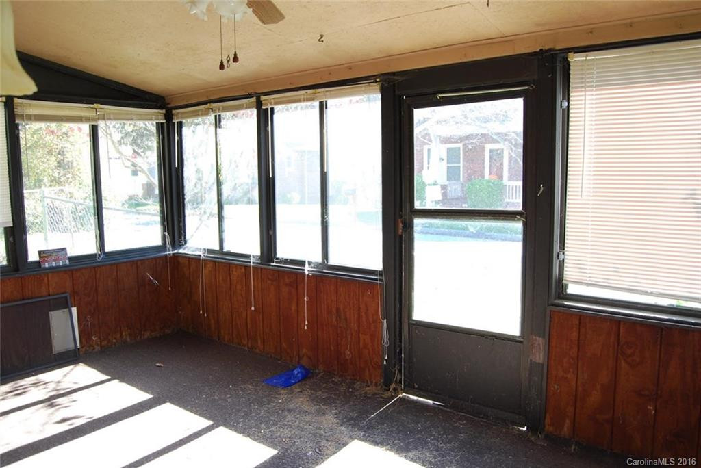 609 Edgewood Avenue - Photo 5