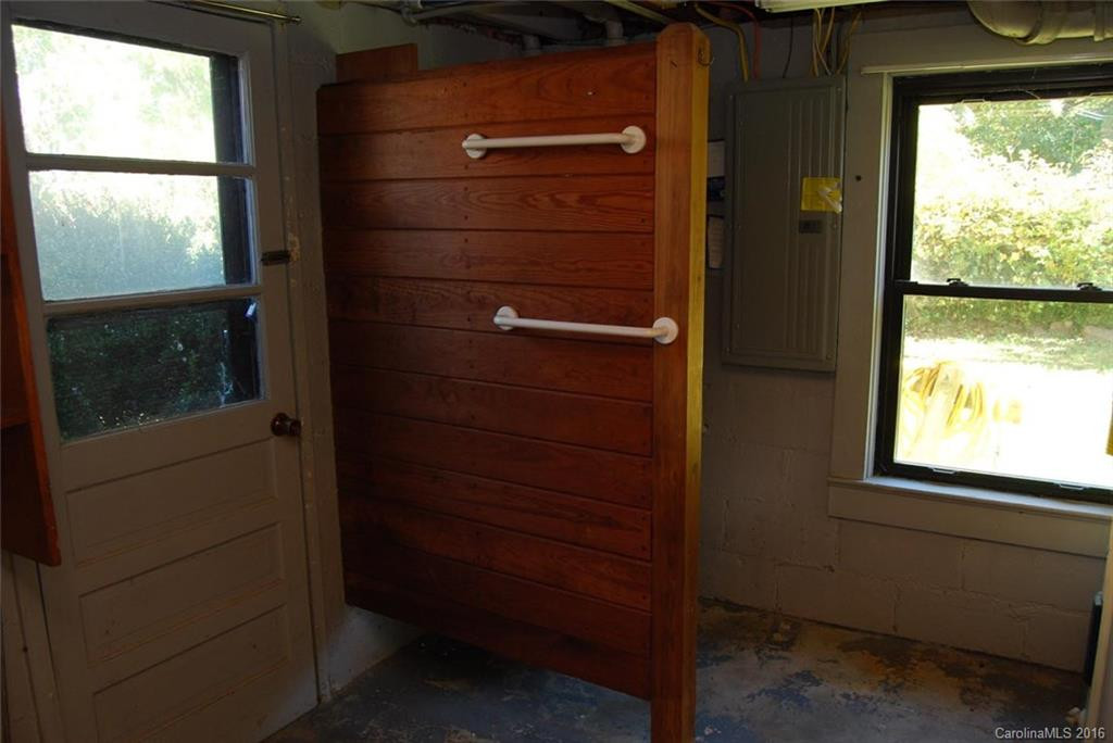 609 Edgewood Avenue - Photo 8