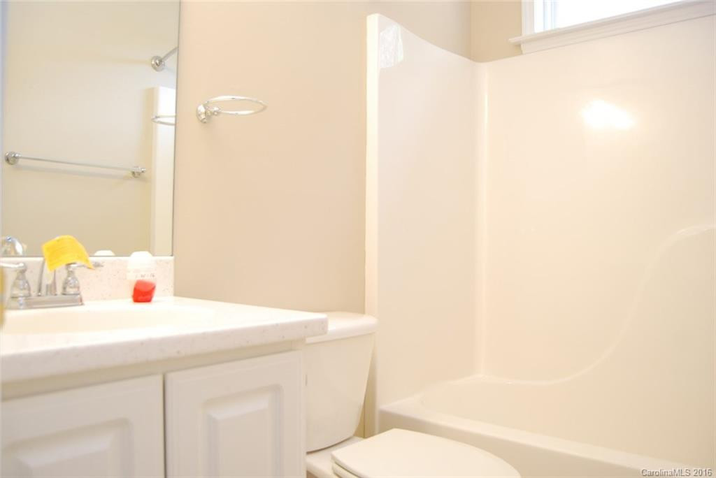 550 Lyndhurst Drive - Photo 12