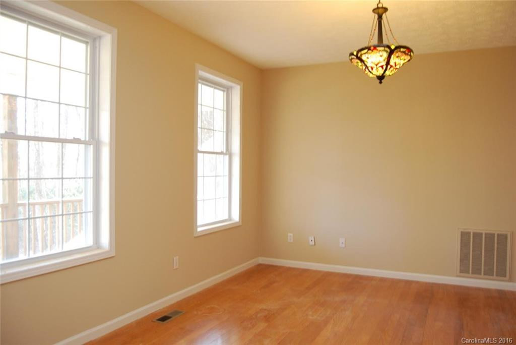 378 Haven Drive - Photo 5