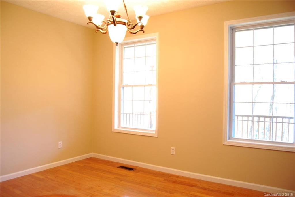 378 Haven Drive - Photo 6