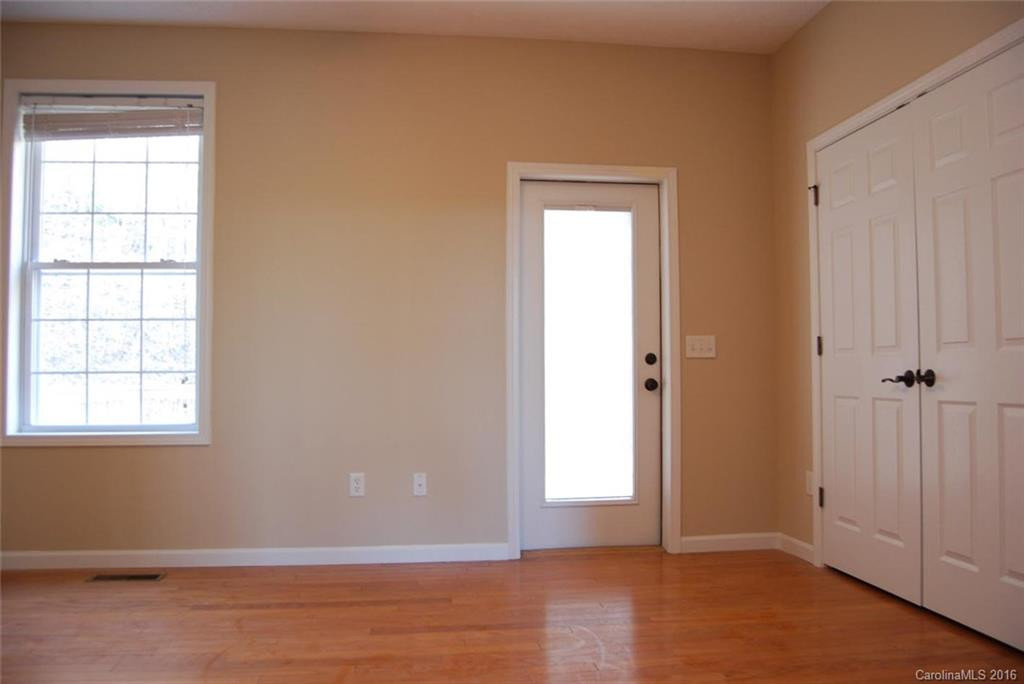 378 Haven Drive - Photo 7