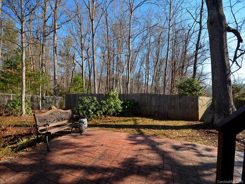 24 Leslie Lane - Photo 17