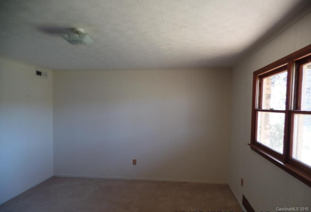 29 Penny Lane - Photo 3