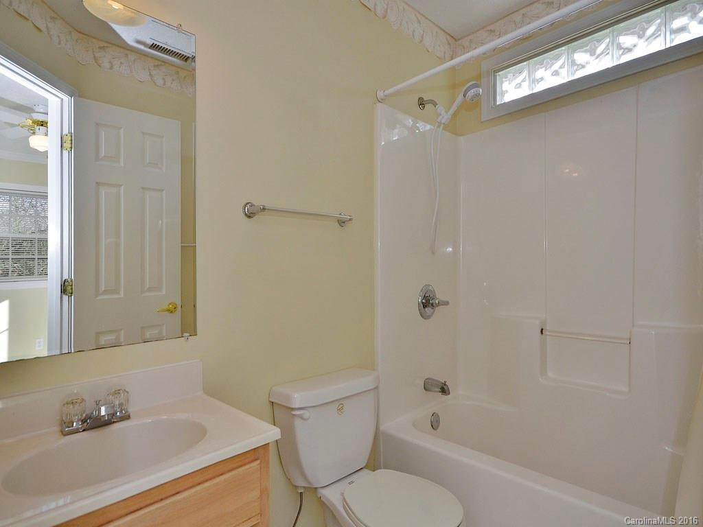 399 James Street - Photo 11