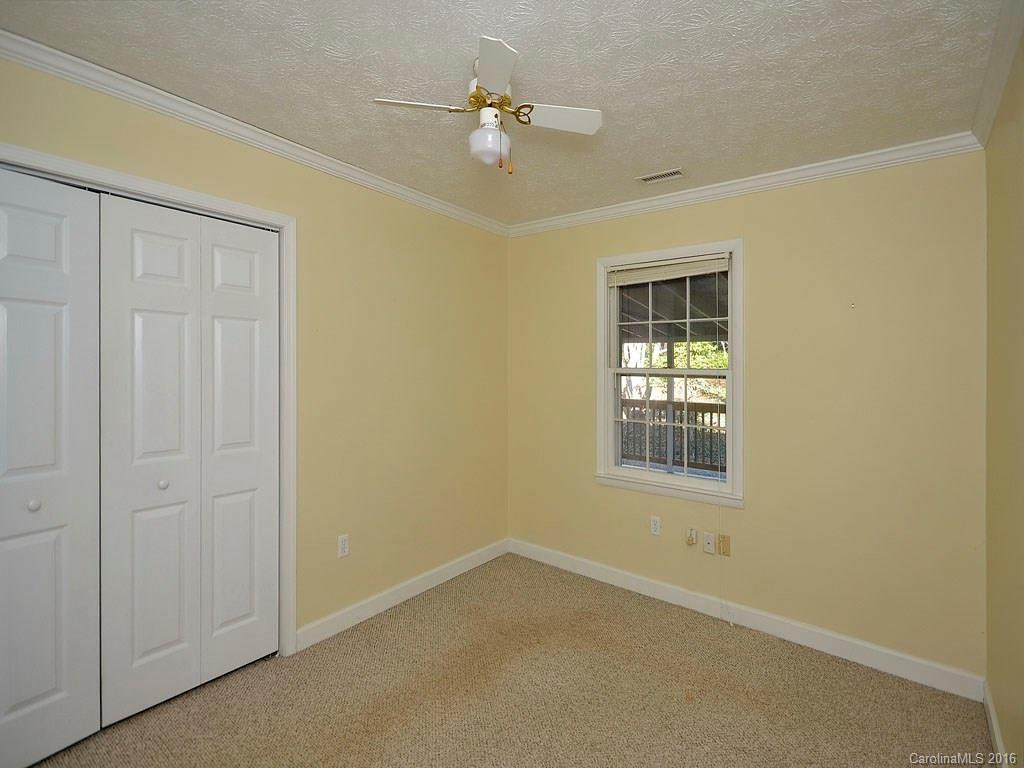 399 James Street - Photo 14
