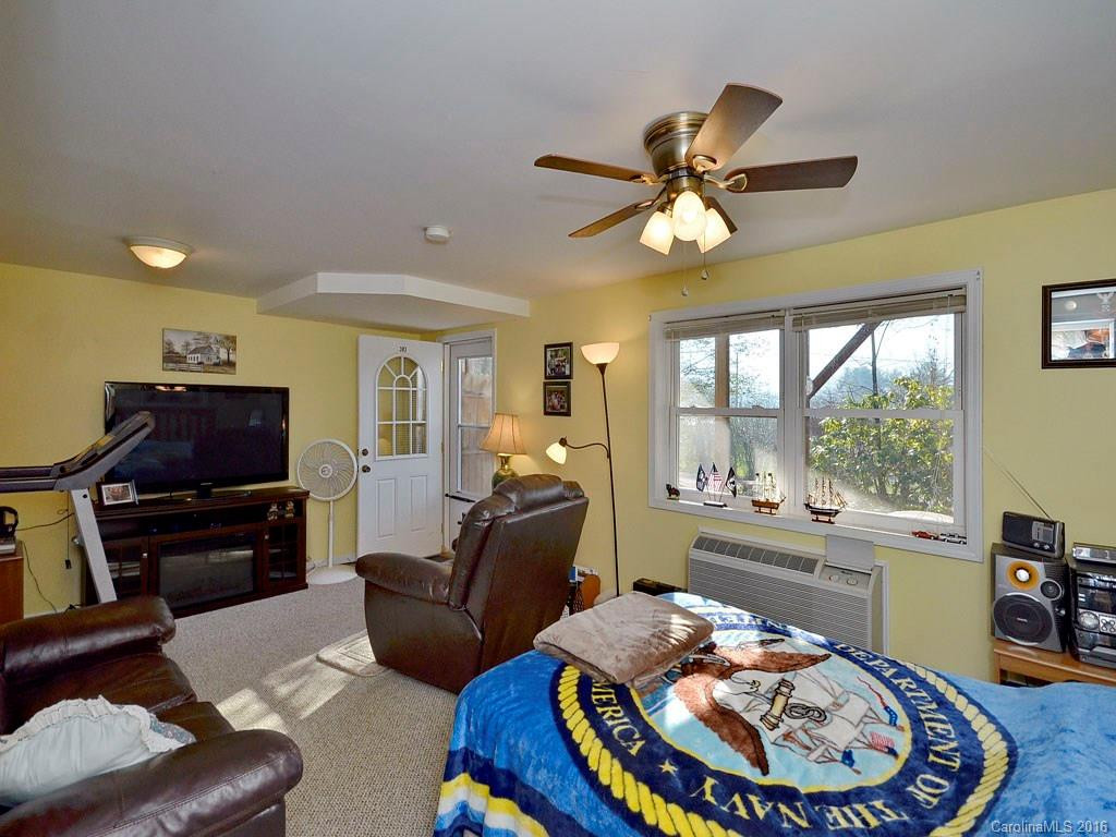 399 James Street - Photo 21