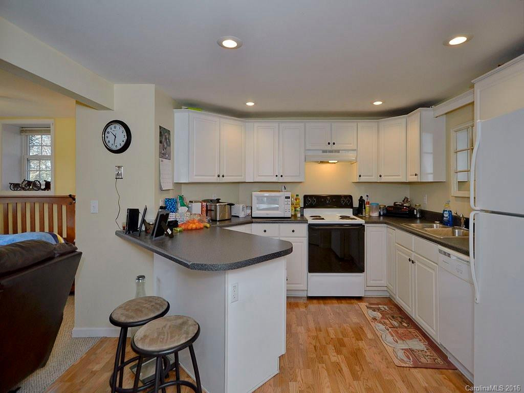 399 James Street - Photo 22