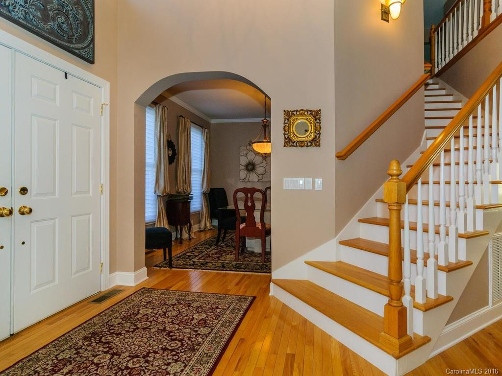21 Mountain Lake Drive - Photo 2