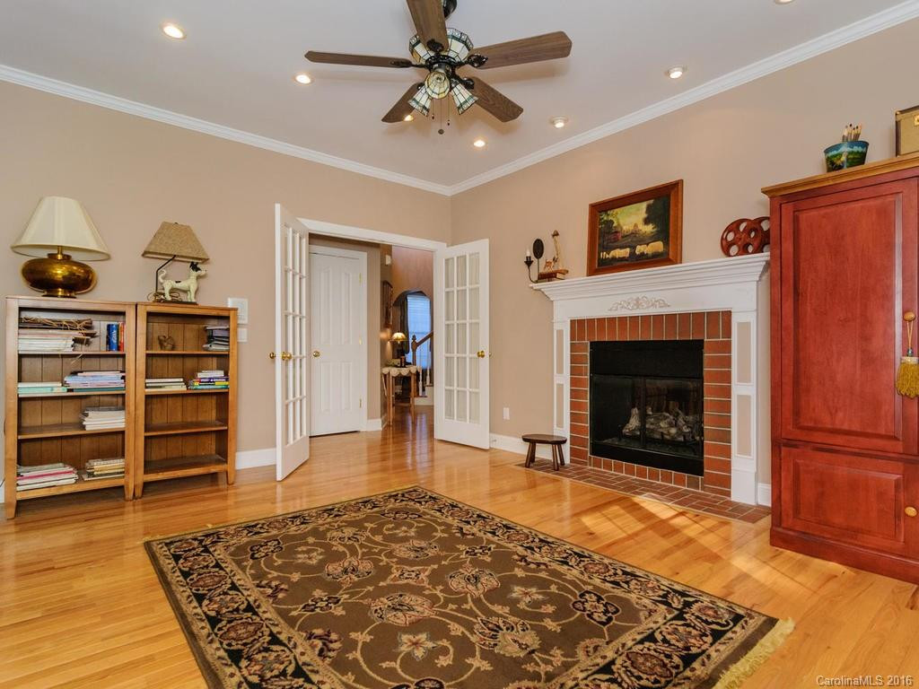 21 Mountain Lake Drive - Photo 13