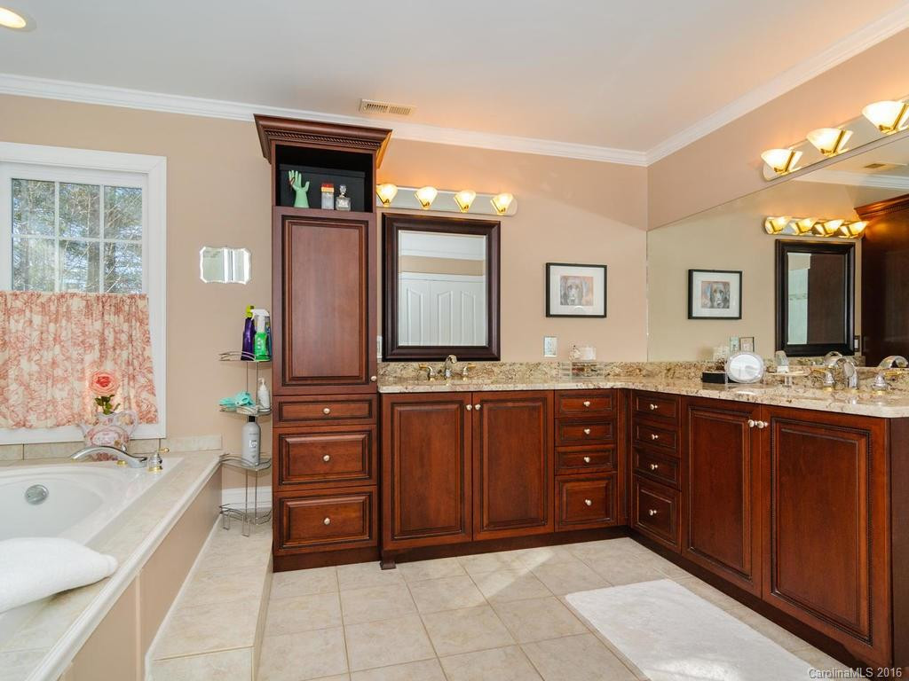 21 Mountain Lake Drive - Photo 17