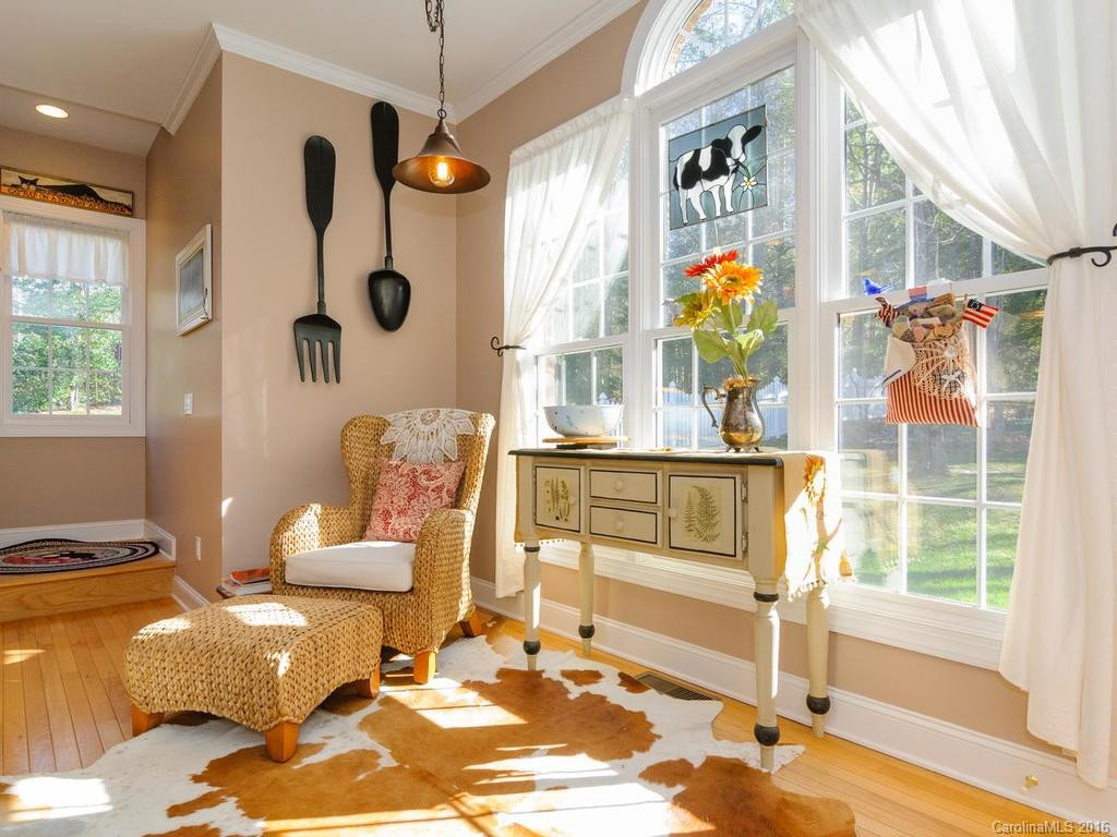 21 Mountain Lake Drive - Photo 8
