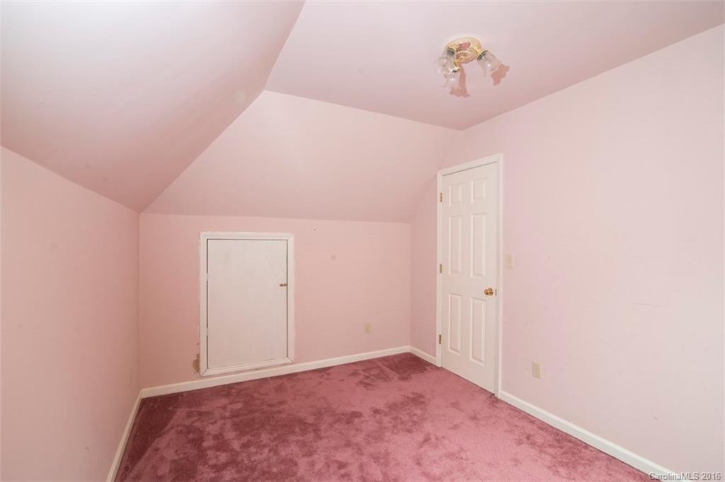136 Woodhaven Drive - Photo 22