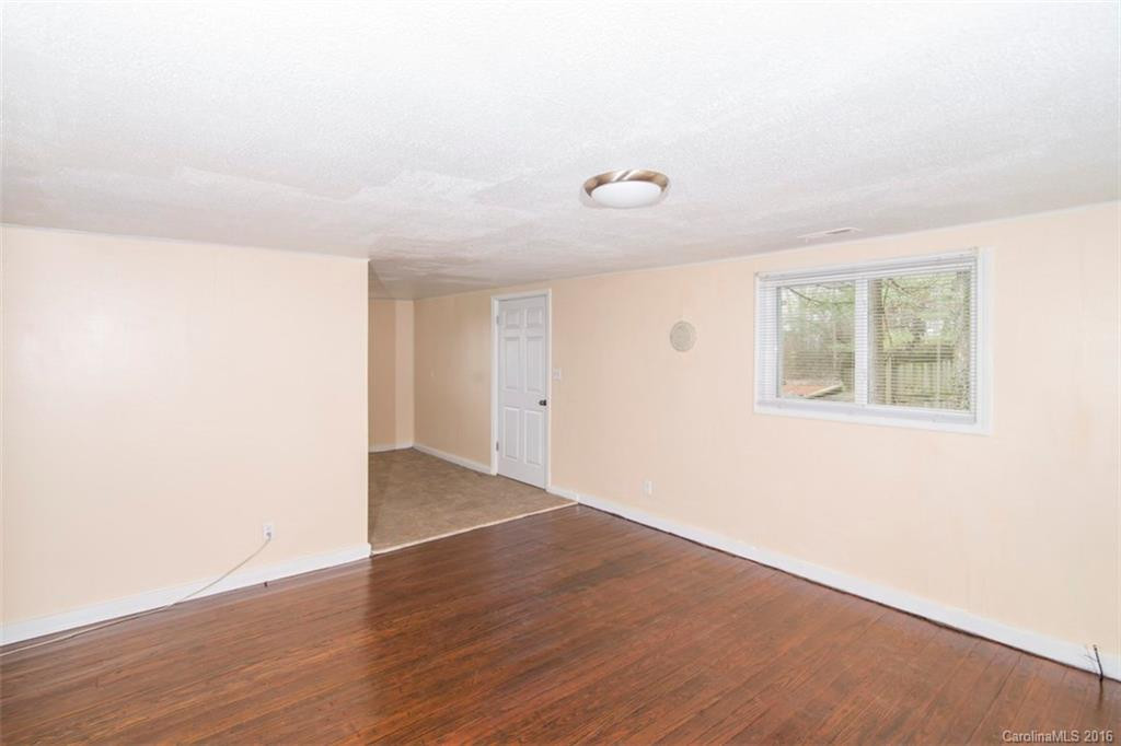 836 Mount Airy Street - Photo 4