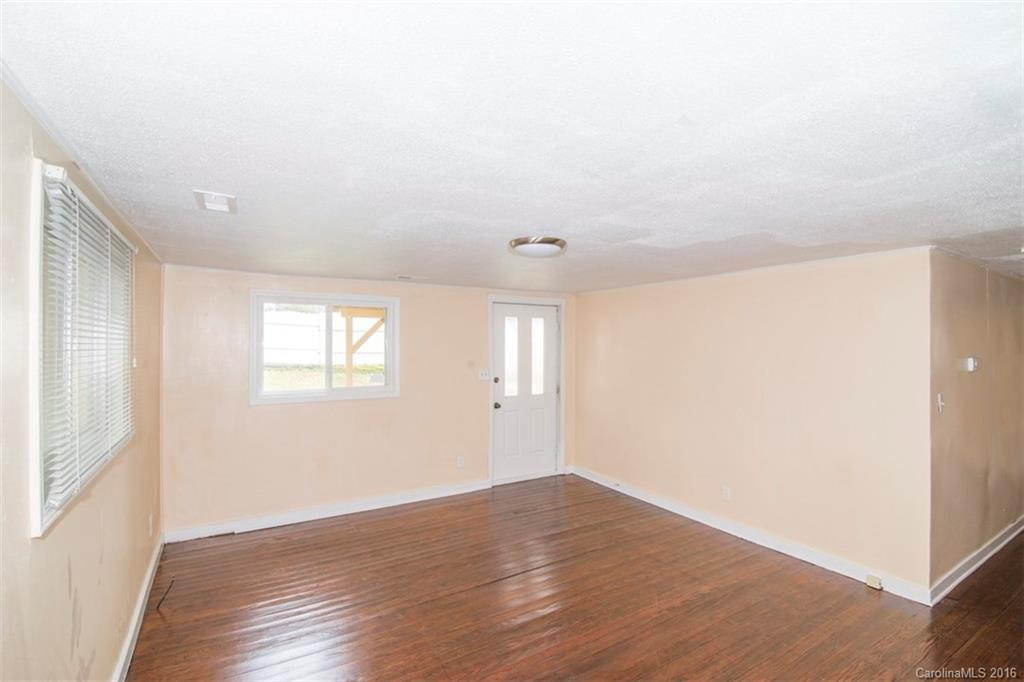 836 Mount Airy Street - Photo 5