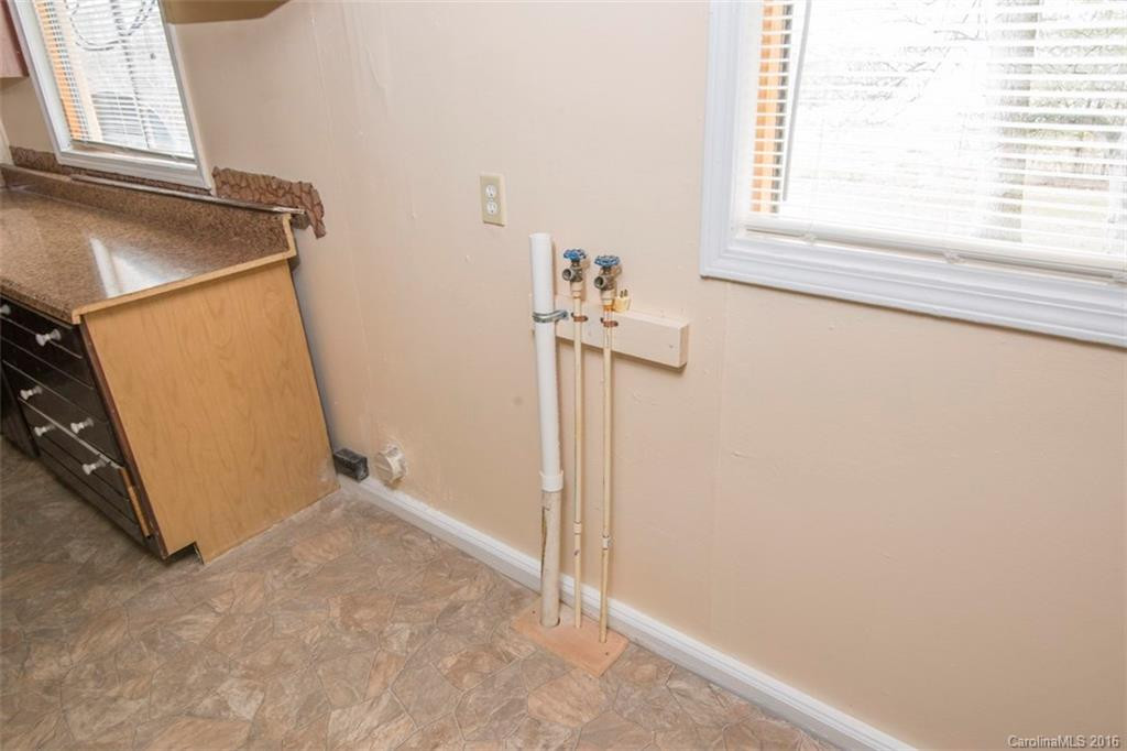 836 Mount Airy Street - Photo 9