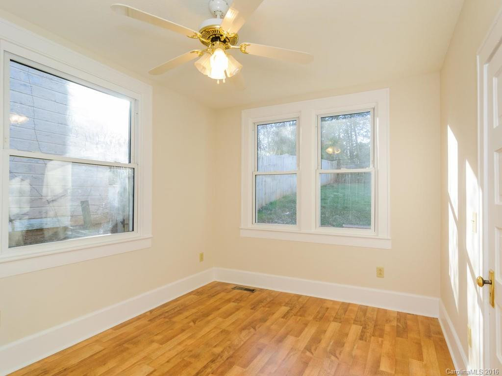 84 Washington Road - Photo 16