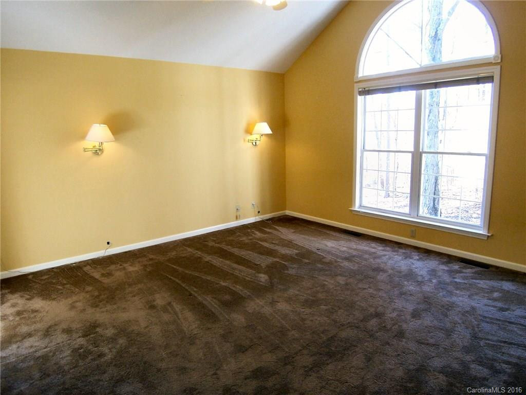 601 Sunlight Ridge Drive - Photo 11