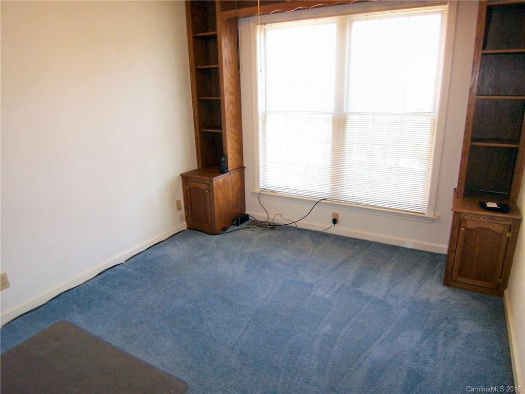 601 Sunlight Ridge Drive - Photo 15